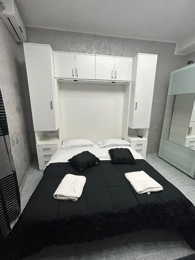 Da Concettina House Appartement Napels